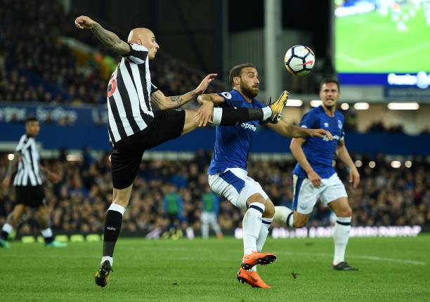 员之间有默 员之间有默